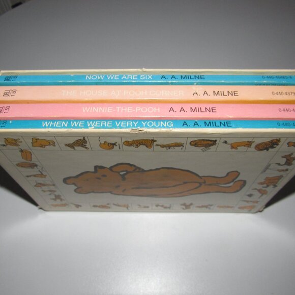A.A. Milne “Winnie-the-Pooh” 4-Book Boxed Set –Vintage Dell Yearling Collection - Picture 3 of 3